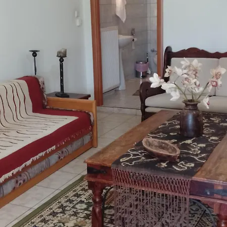 Kakudia Holiday home